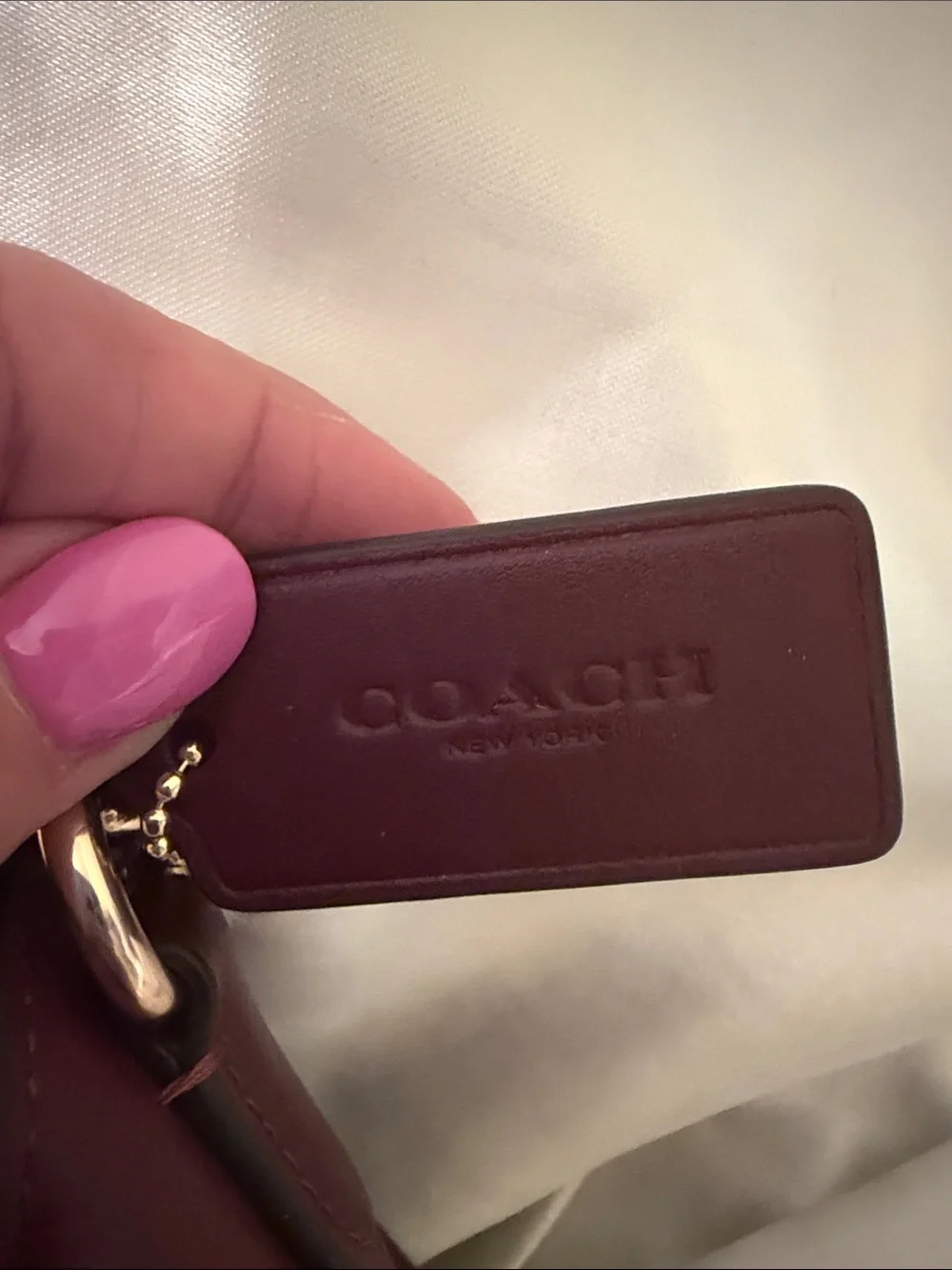 ♥️Coach NWT Dark Wine Leather Hadley Turnlock Shoulder Bag with Gold Hardware
